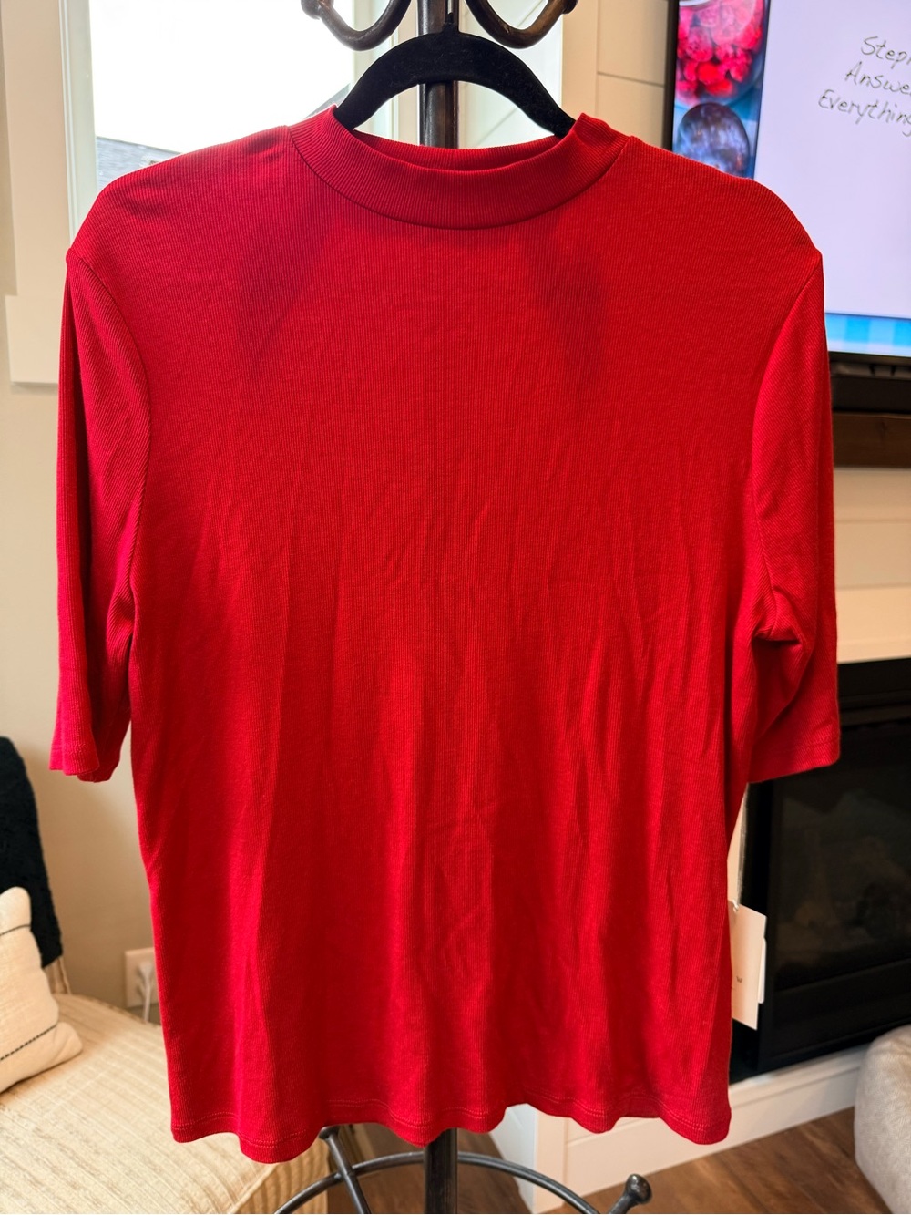 a new day Women's Short Sleeve Crewneck Tee in Red NWT